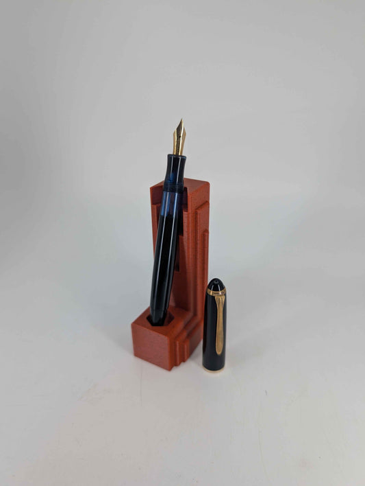 *Consignment* Referent Vintage German Piston-Fill Fountain Pen - 14k Semi-Flexible Nib