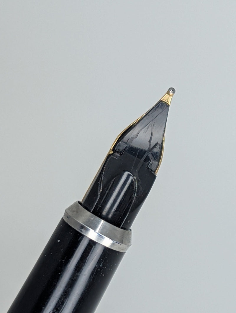 *Consignment* Cross 10kt Gold Filled Fountain Pen 14k Gold Medium Nib
