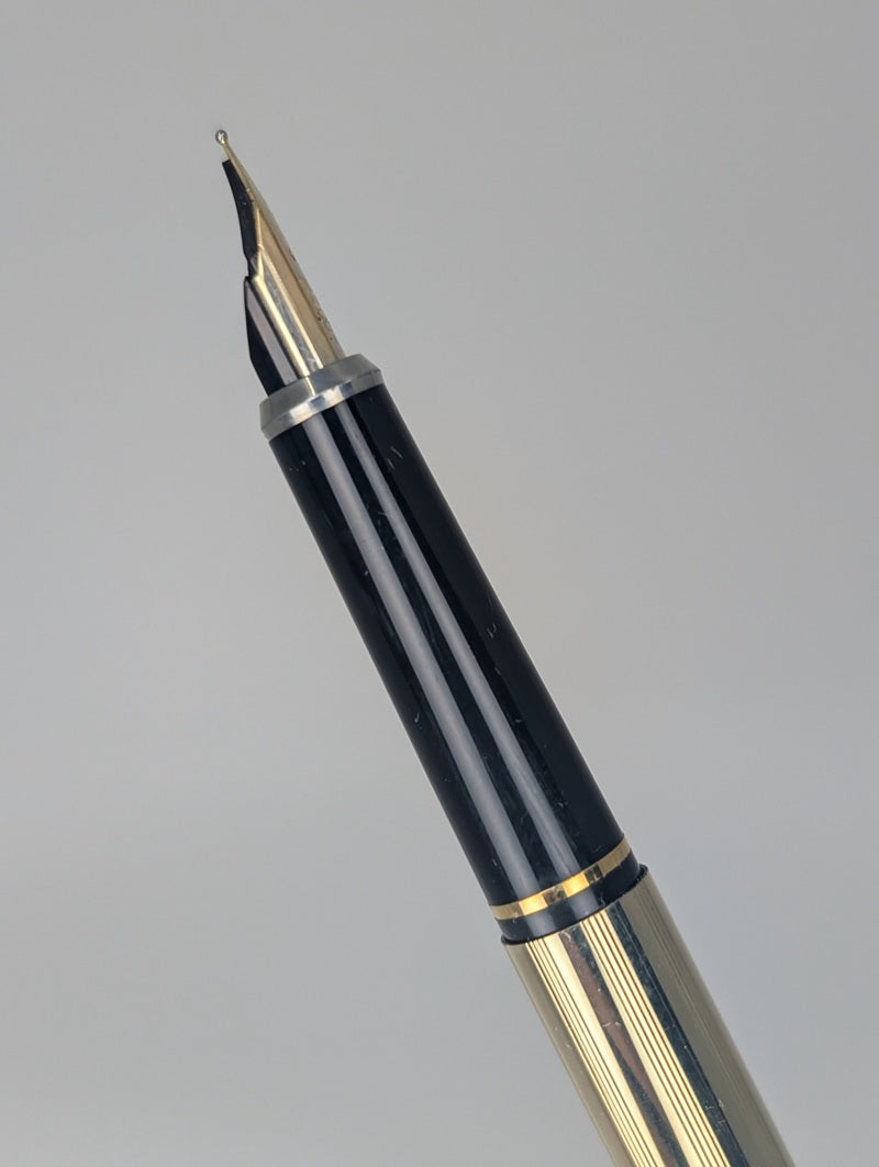 *Consignment* Cross Gold Filled Fountain Pen 14k Gold Medium Nib