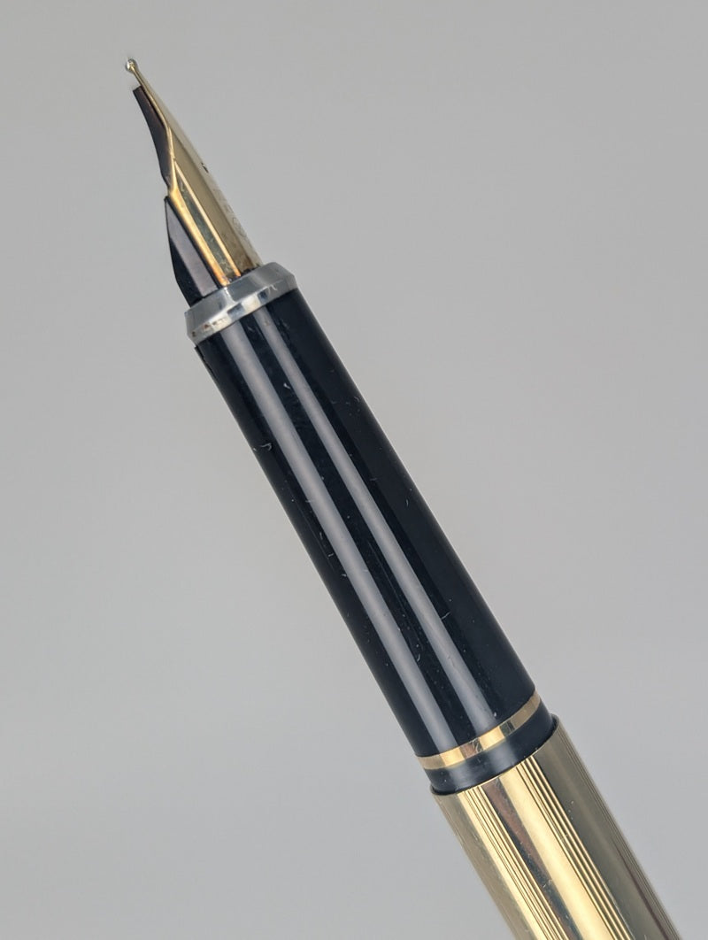 *Consignment* Cross Gold Filled "Dupont" Fountain Pen 14k Gold Medium Nib