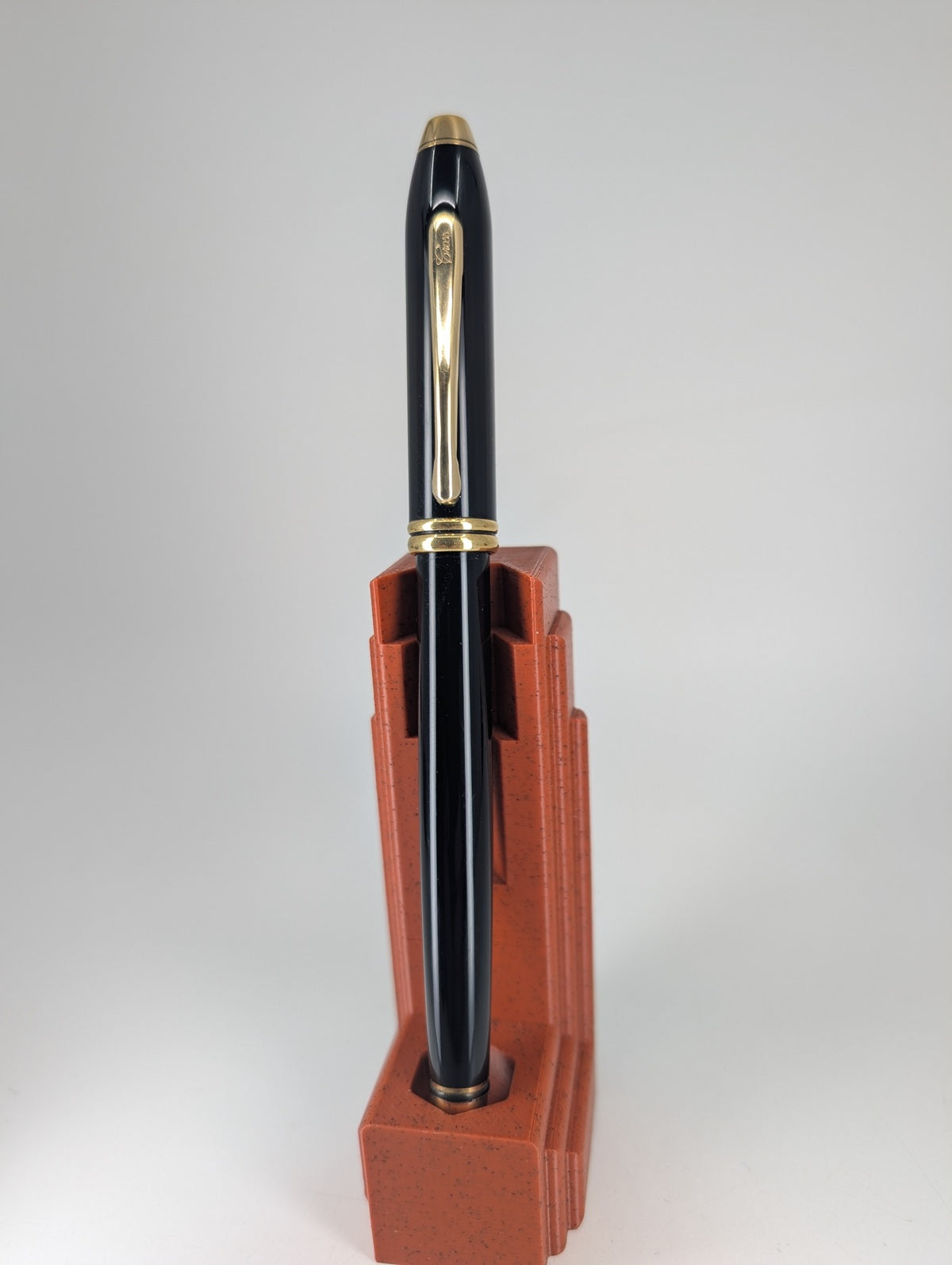 *Consignment* Cross Townsend Black Lacquer Fountain Pen 18k Gold Broad Nib