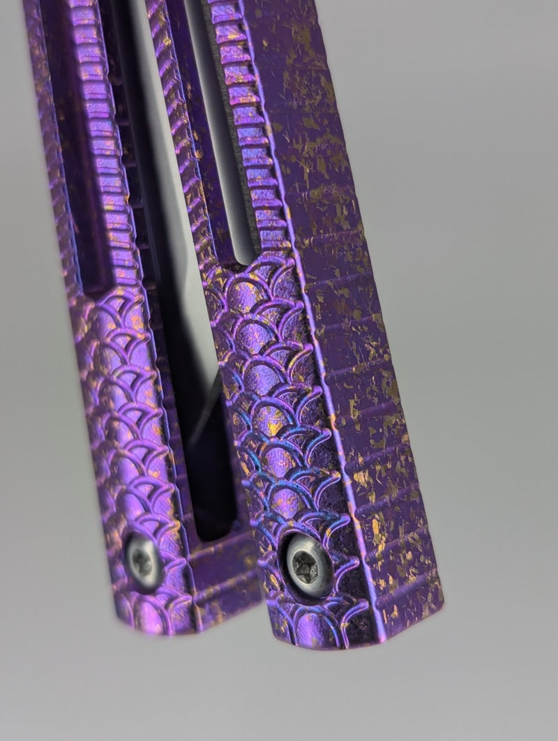 DODO Industries IVO Titanium Channeled Live Blade Balisong