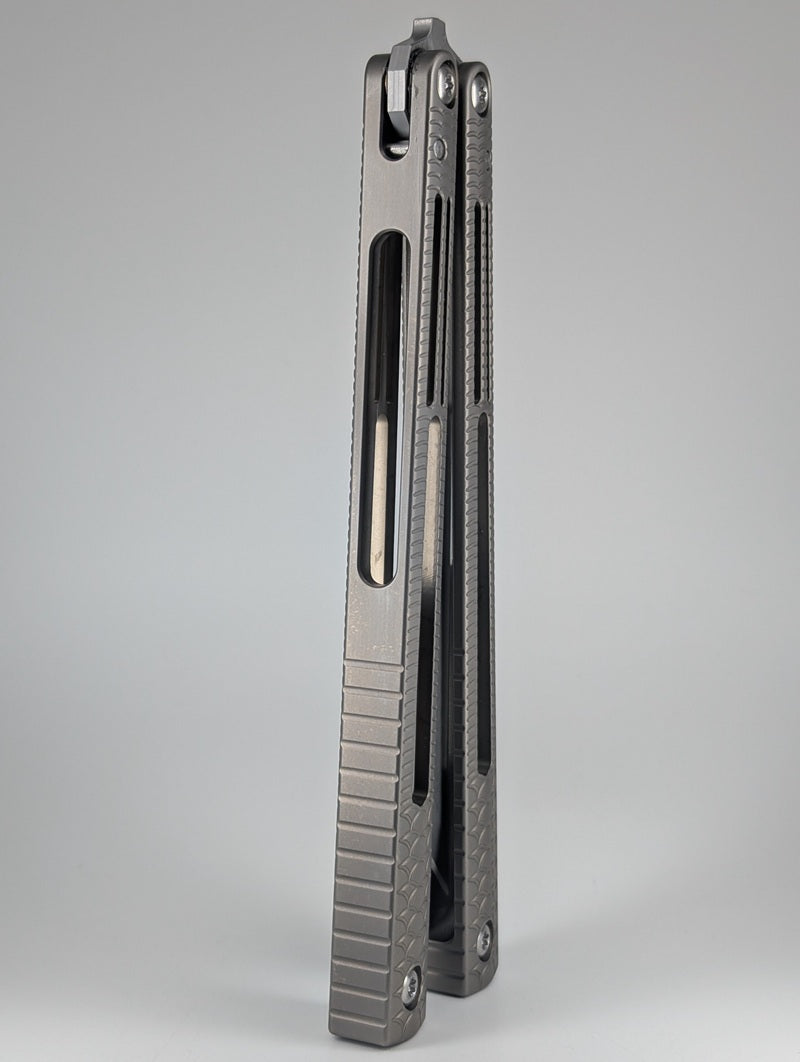 *Consignment* DODO Industries IVO Titanium Zirblast Channeled Live Blade Balisong