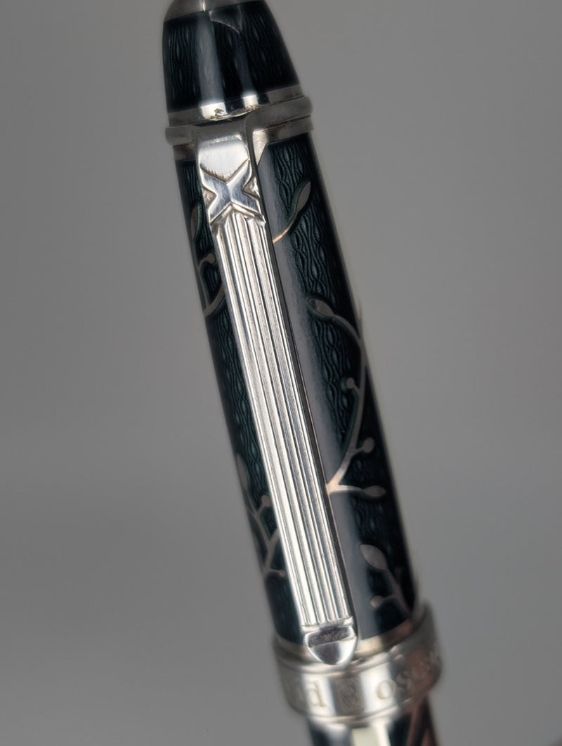 *Consignment* David Oscarson Green Trellis Rollerball Pen