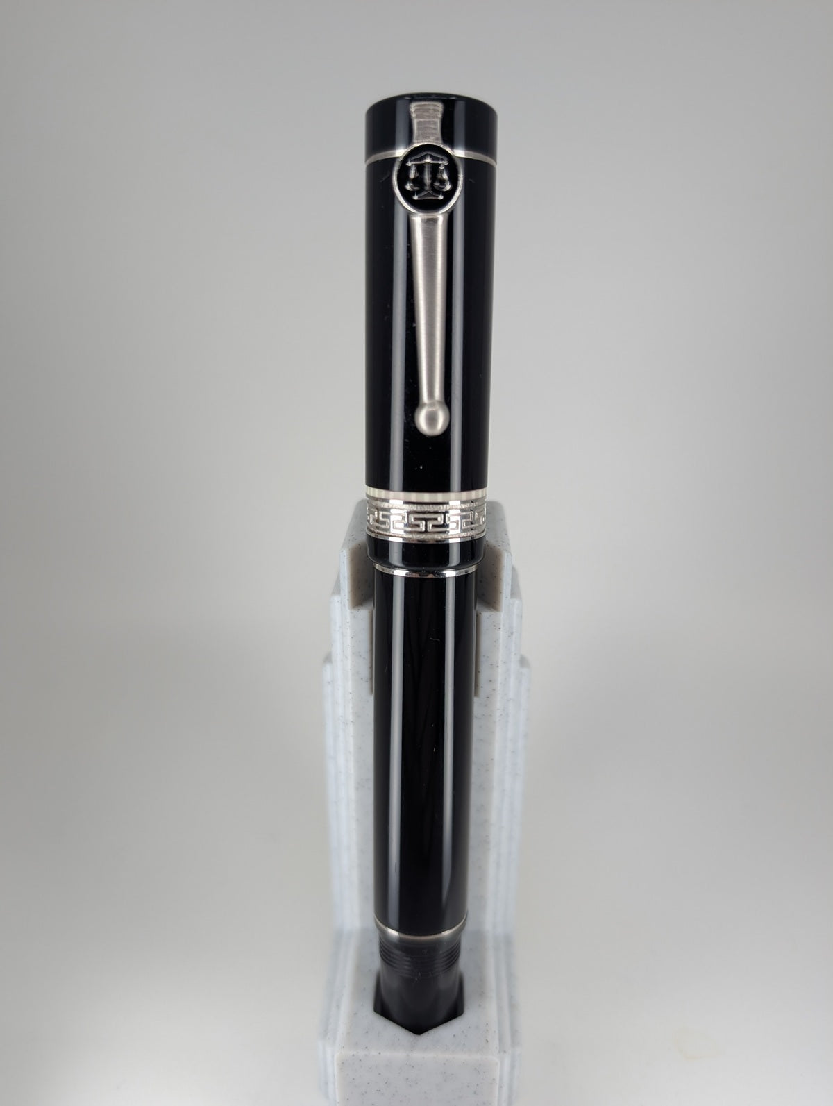 *Consignment* Delta "Lex" Numbered Edition Fountain Pen 18k Gold Medium Nib #0166