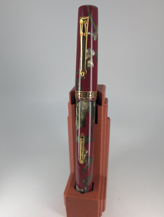 *Consignment* Delta Pompei Millennium Limited Edition Fountain Pen 18k Gold Medium Nib