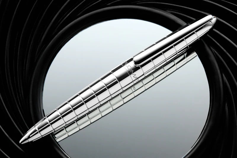 Diplomat Aero Rhomb Chrome Fountain Pen