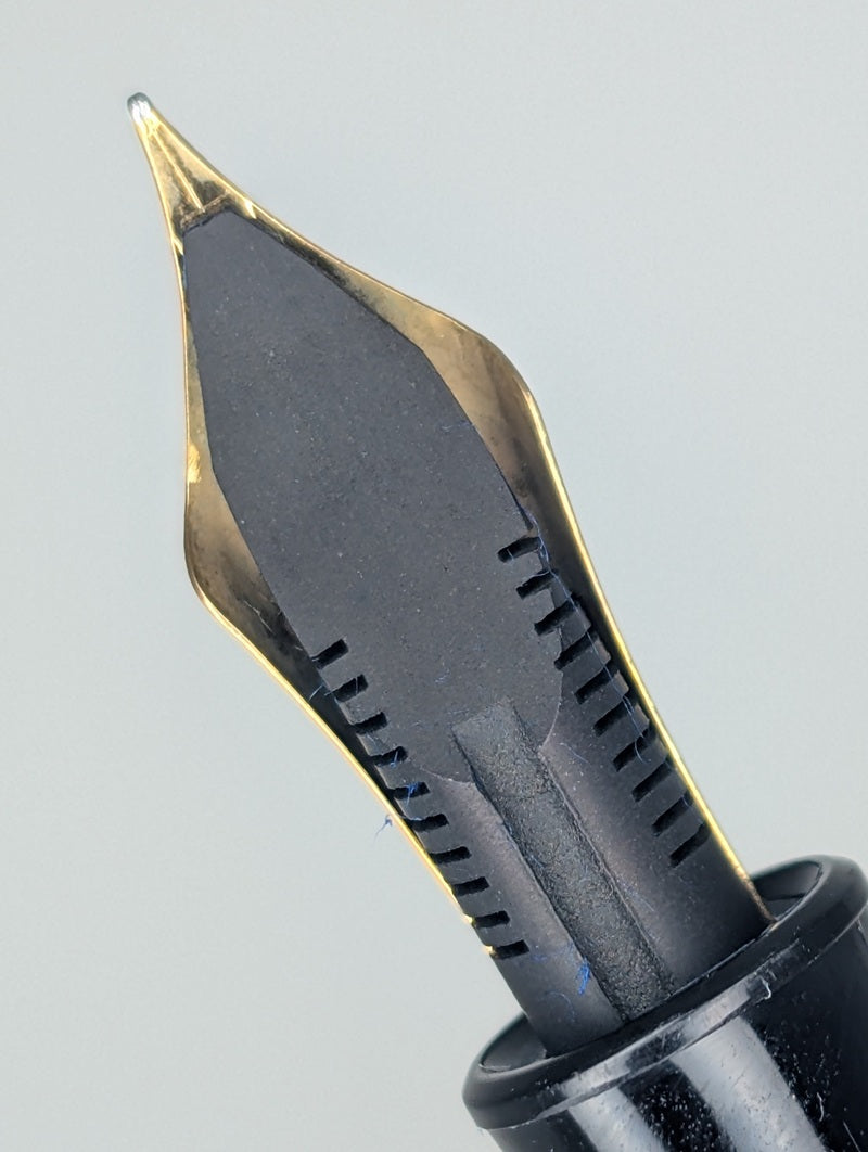 *Consignment* Diplomat x Tiffany & Co W. Germany Briarwood Fountain Pen 18k Gold Medium Nib