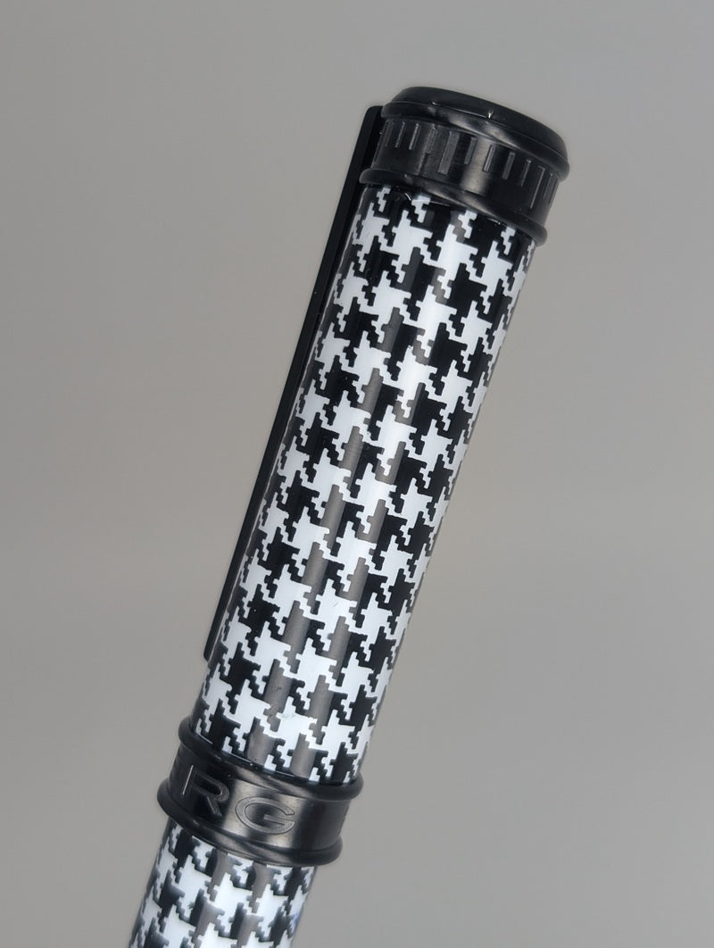 *Consignment* Edelberg Bespoke Pied de Poule Fountain Pen Titanium Medium Nib