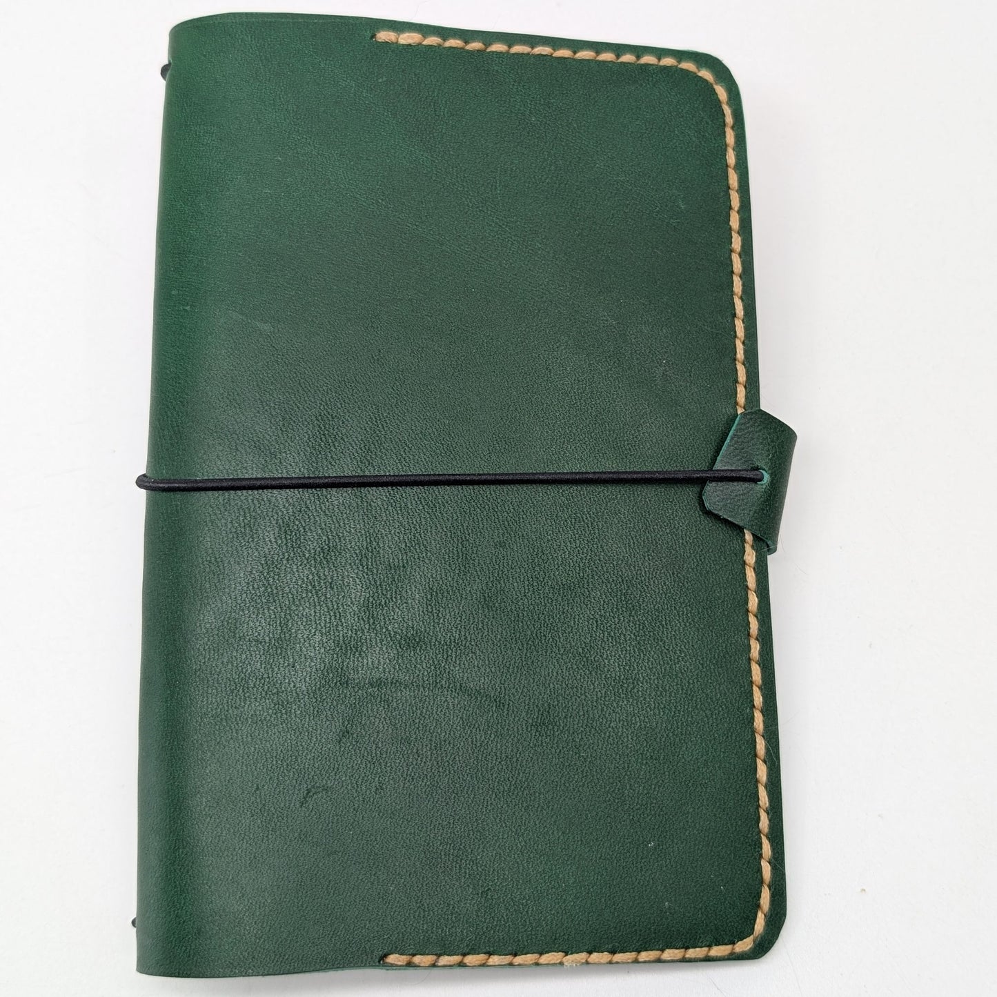 HANDS ON By Judith Gray Refillable passport/ field notes cover (Green)