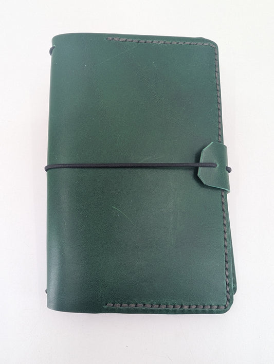HANDS ON By Judith Gray Refillable passport/ field notes cover L(Green)