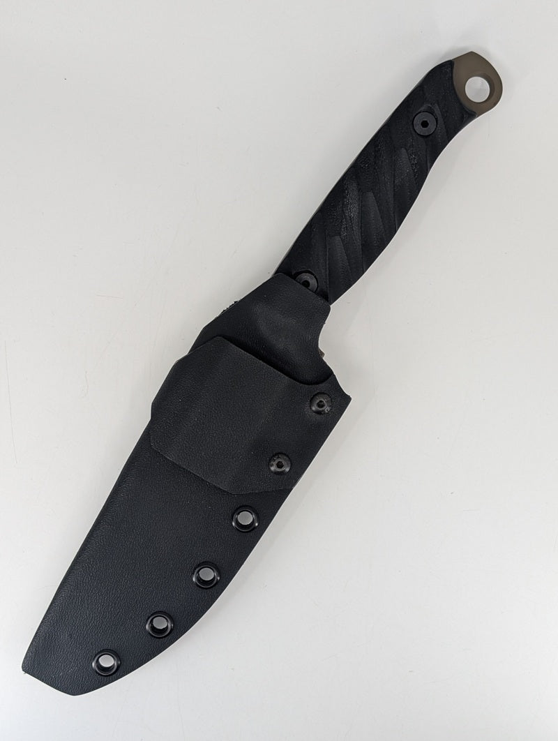 *Consignment* Half Face Blades Crow Scout Carbon Fiber Fixed Blade Knife