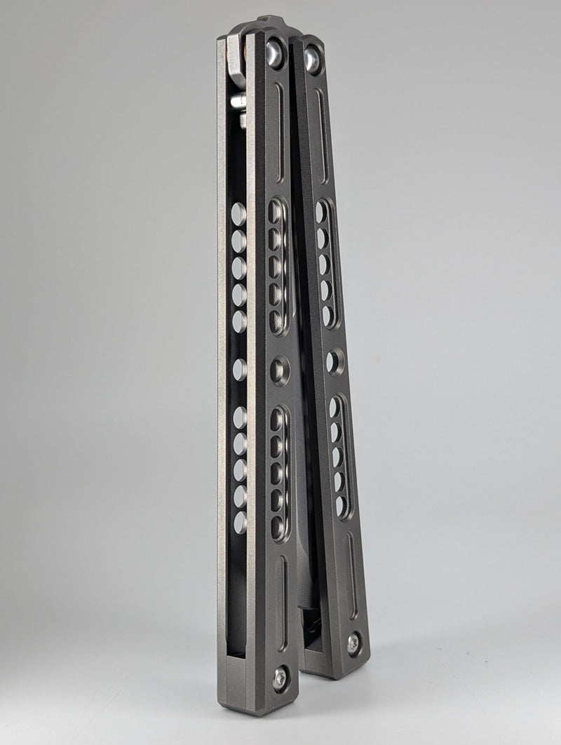 *Consignment* Hansen Metals Solo Live Blade Balisong #239