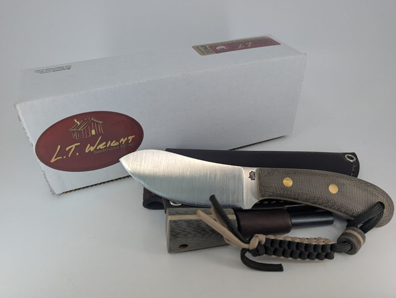 *Consignment* L.T. Wright Camp Muk Green Snakeskin Liners Fixed Blade Knife