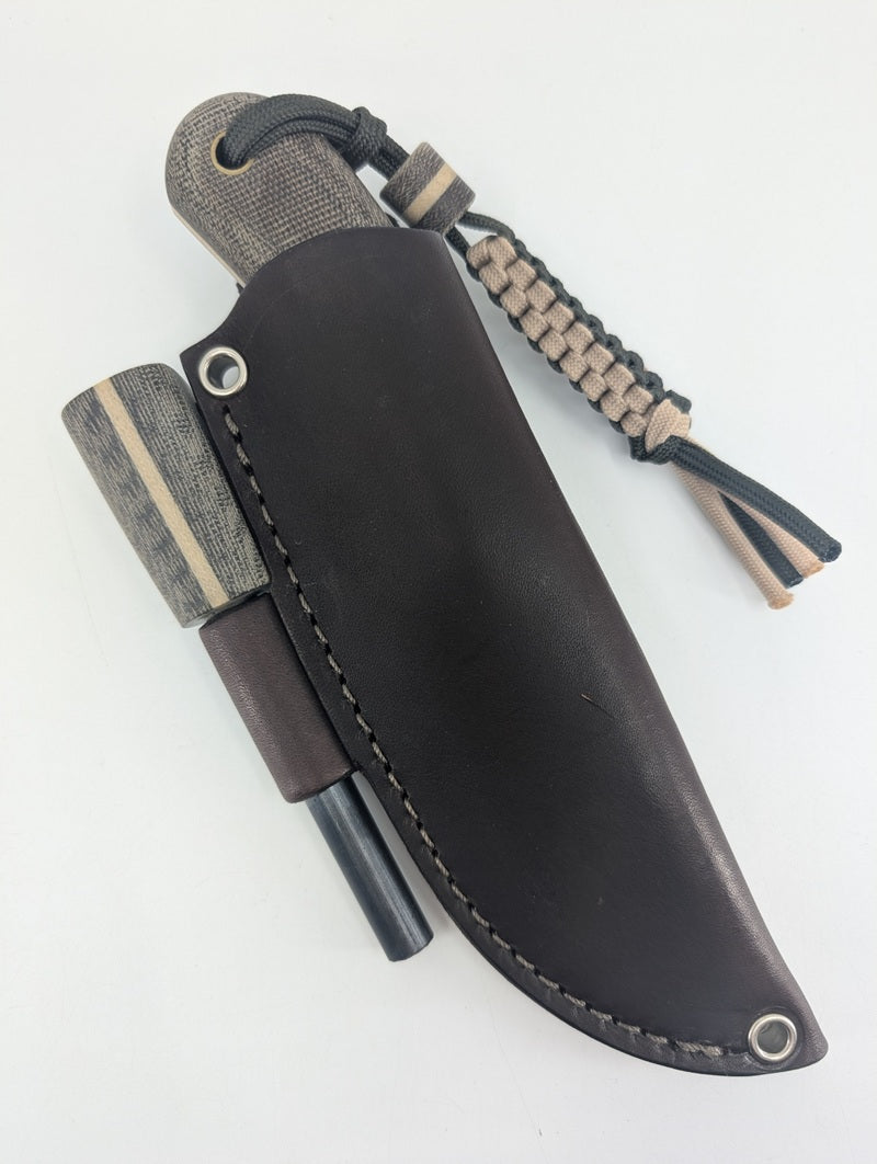 *Consignment* L.T. Wright Camp Muk Green Snakeskin Liners Fixed Blade Knife