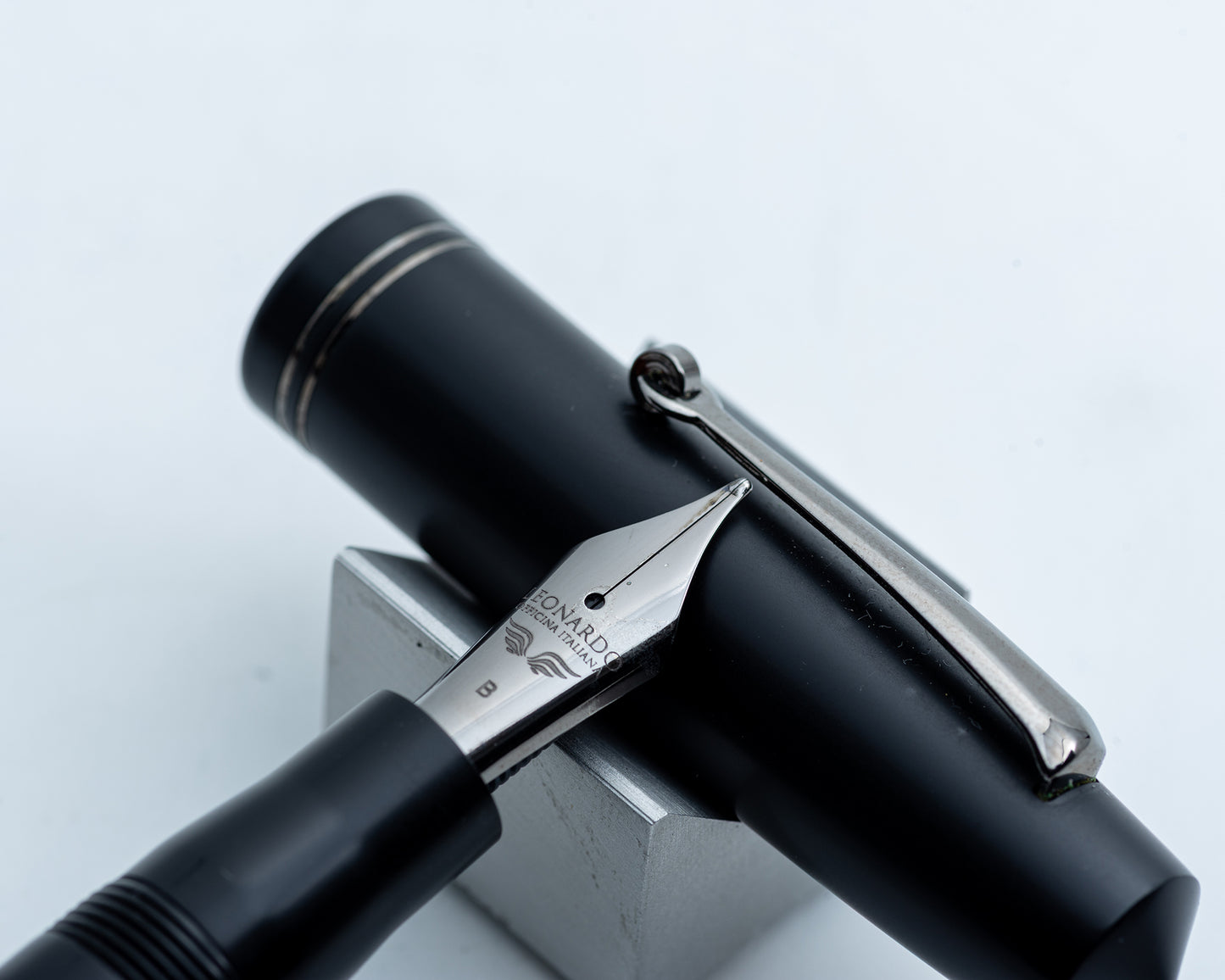 *Consignment* Leonardo Momento Zero Matte Black w/ Ruthenium Trim (B)