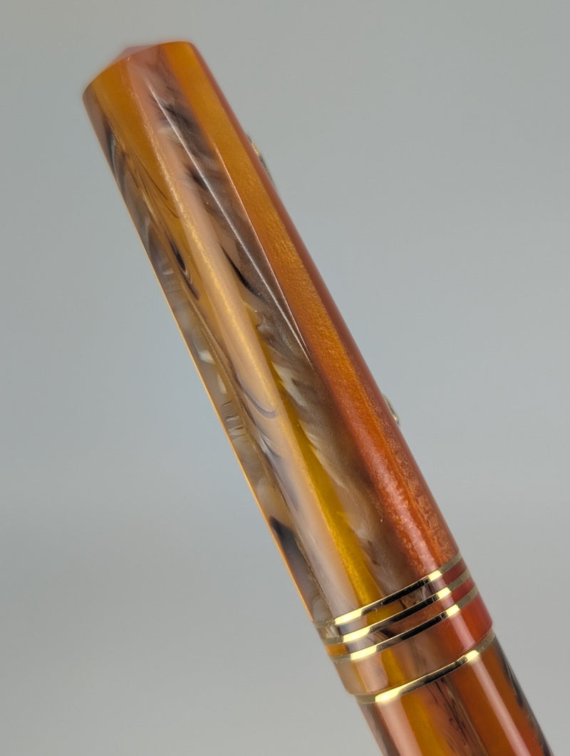 *Consignment* Leonardo Officina Momento Zero Mango Fountain Pen Fine Nib