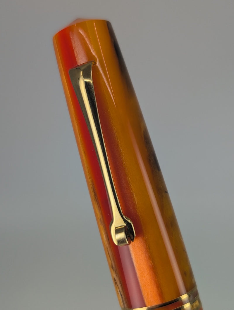 *Consignment* Leonardo Officina Momento Zero Mango Fountain Pen Fine Nib