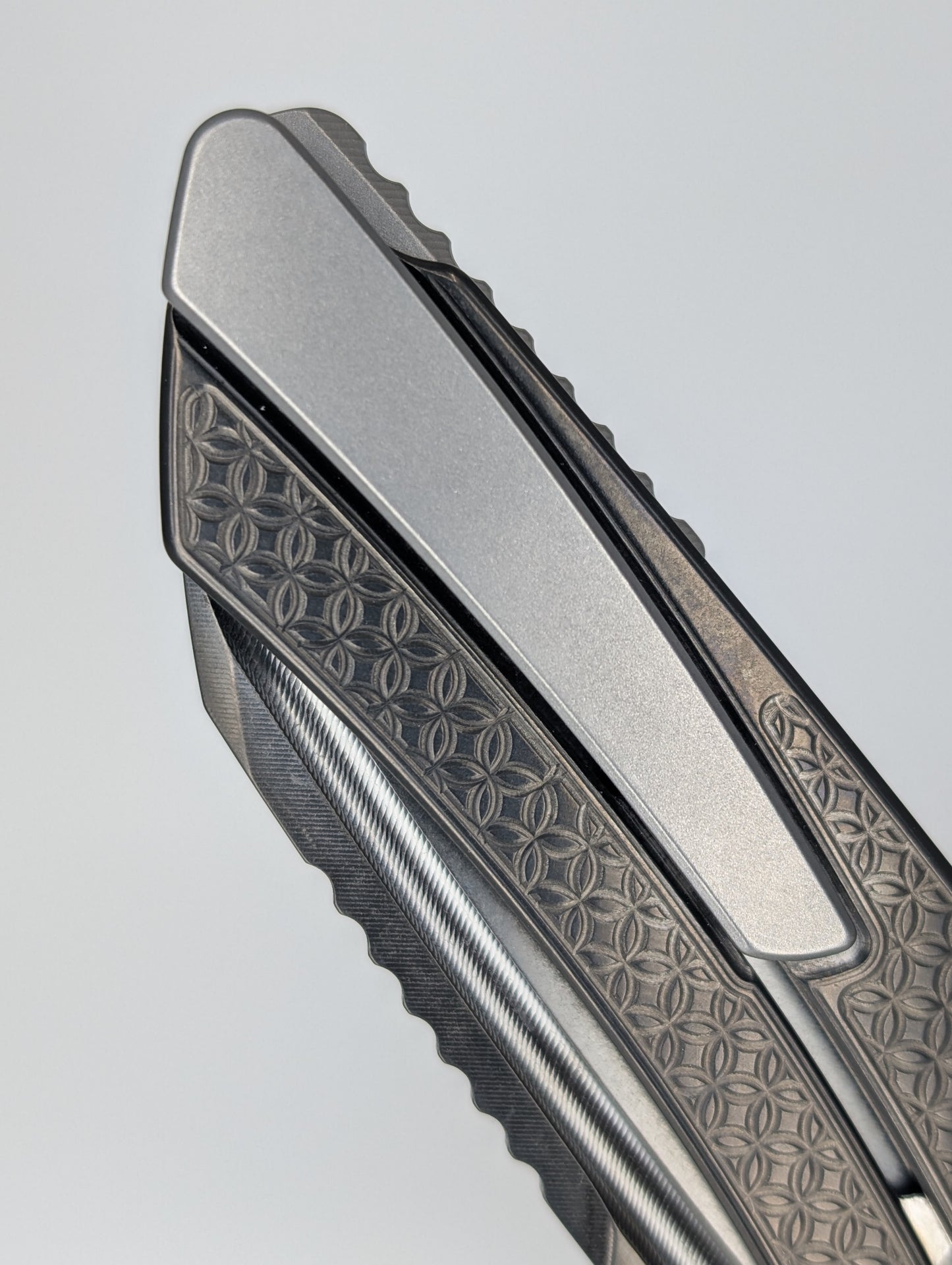 MachineWise Mojave Custom Limited Edition Full Dress Crystalized Ti Framelock Folding Knife #1019