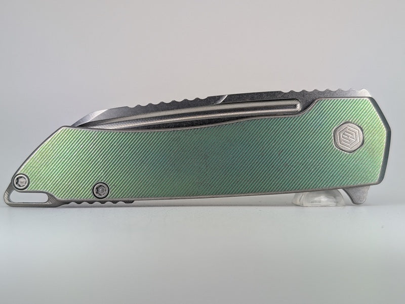 MachineWise Mojave Green w/ Distress (CPM S90V | Stonewash | Finestep Handle) Framelock Folding Knife 482 *BLEM*