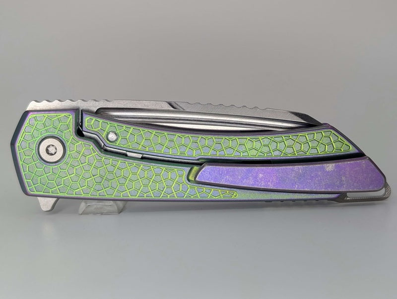MachineWise Mojave Green / Pink Distress (CPM 20CV | Stonewash | Stars Handle) Framelock Folding Knife 225 *BLEM*