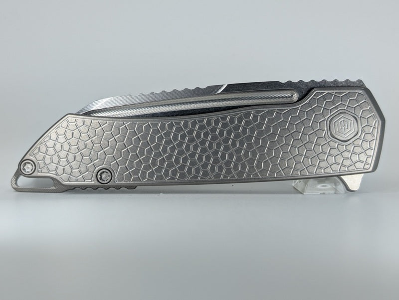 MachineWise-Mojave-Raw-Titanium-Framelock-Knife-Front5