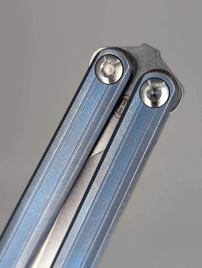 MachineWise Opus V2 Denim Blue w/ Distress Live Blade Balisong