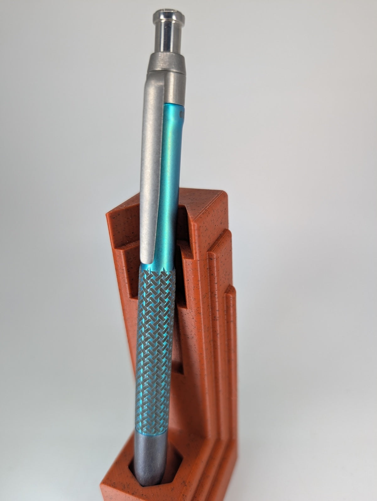 MachineWise ROTA Click Titanium Ballpoint Pen