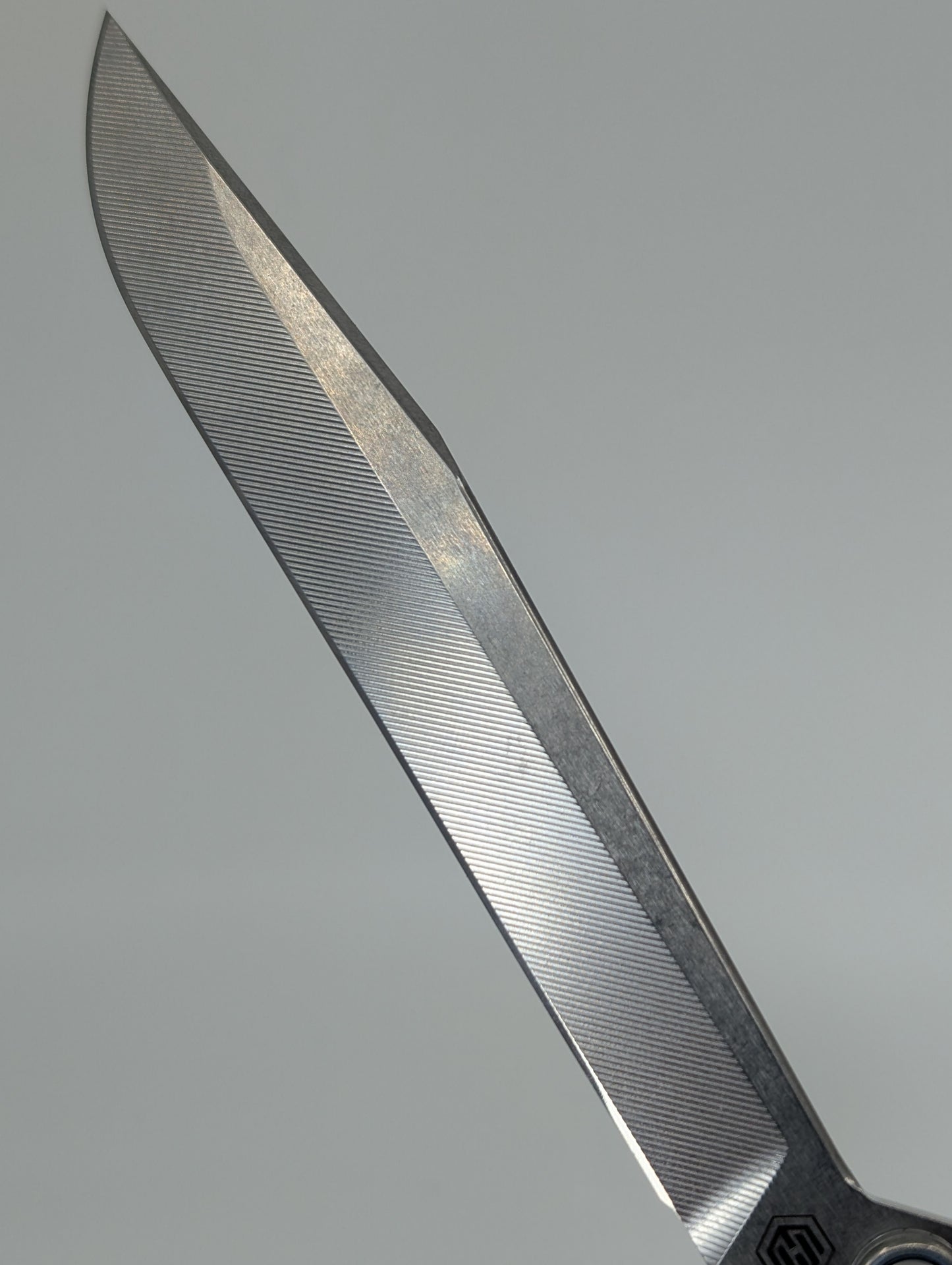 MachineWise Serif ( S35VN | Grade 5 Titanium | Blue Distressed ) Live Blade Balisong #512