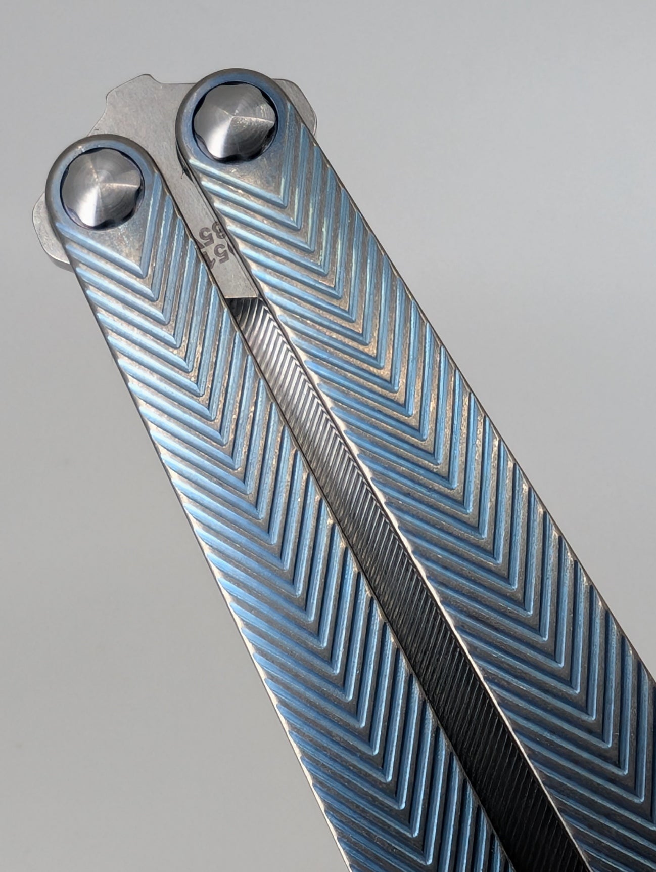 MachineWise Serif ( S35VN | Grade 5 Titanium | Blue Distressed ) Live Blade Balisong #512