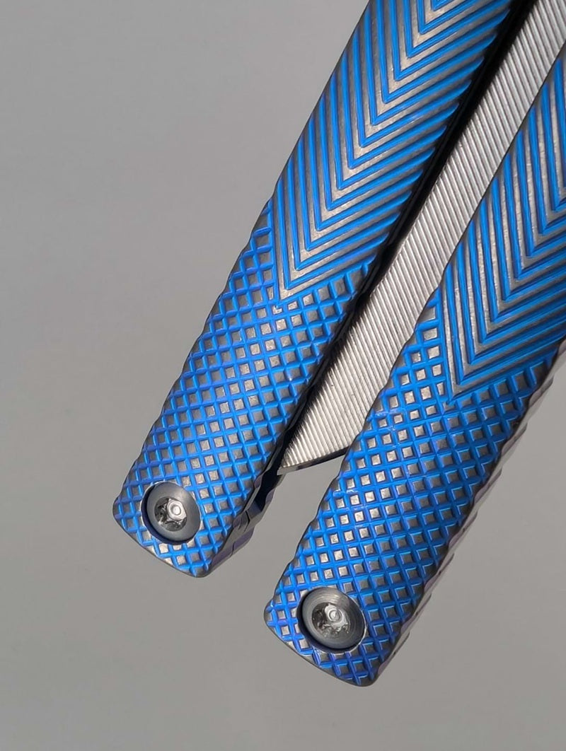 MachineWise Serif ( S35VN | Grade 5 Titanium | Blurple Distressed ) Live Blade Balisong #524