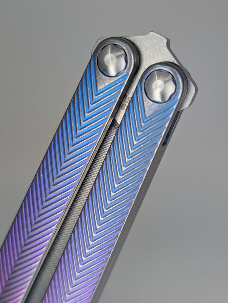 MachineWise Serif ( S35VN | Grade 5 Titanium | Blurple Distressed ) Live Blade Balisong #690