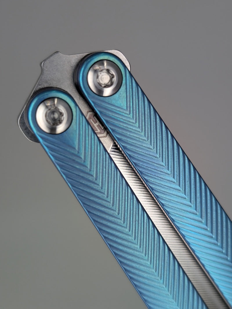 MachineWise Serif "Seafoam" Titanium Live Blade Balisong