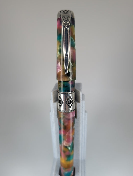 *Consignment* Marlen Incas Collection "Machu Picchu" Fountain Pen 18k Gold Medium Nib