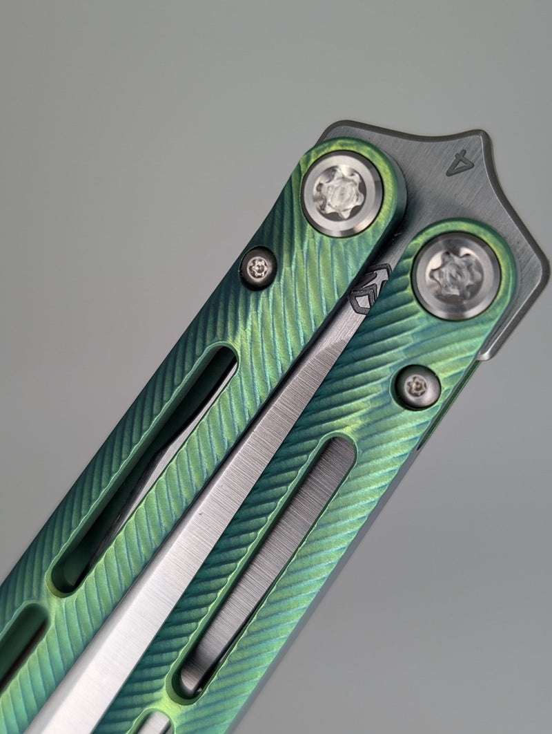 *Consignment* Medford Viceroy Tanto Green Titanium Live Blade Balisong