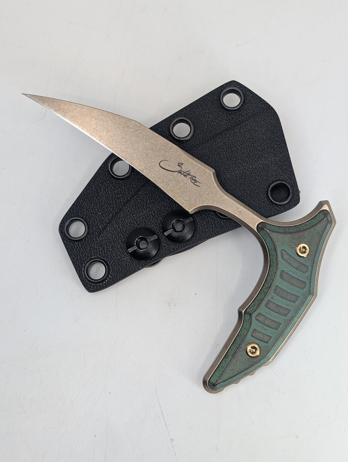 Microtech Marfione Select Bee Bronzed Stonewash Antique Green Push Knife
