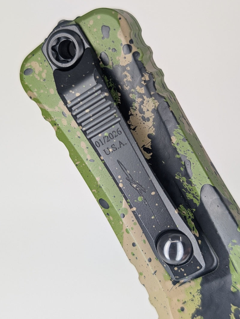 Microtech Combat Troodon D/E Gen III OD Green / Tan Black Splatter Out the Front Knife