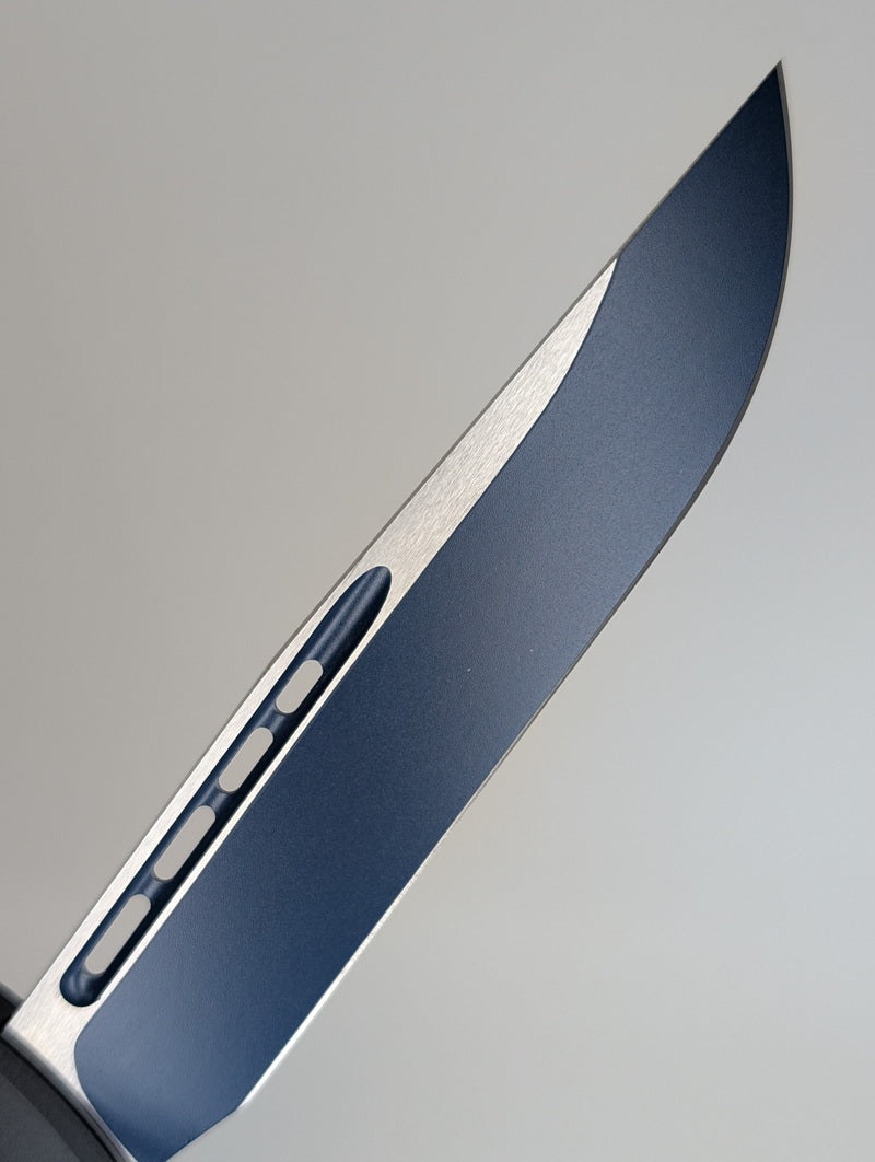 Microtech Combat Troodon Gen III S/E Black w/ Navy Blue Accents/Blade Out the Front Knife