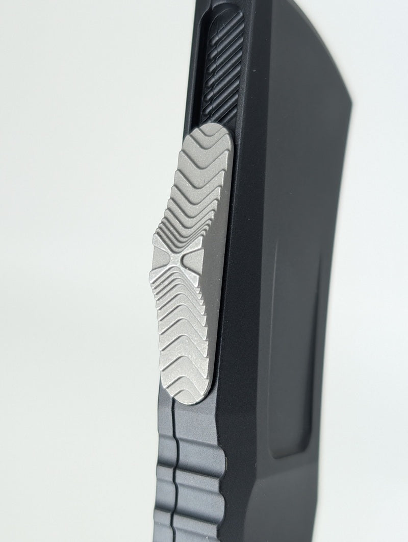 Microtech Combat Troodon Gen III Hellhound Signature Series Apocalyptic Out the Front Knife