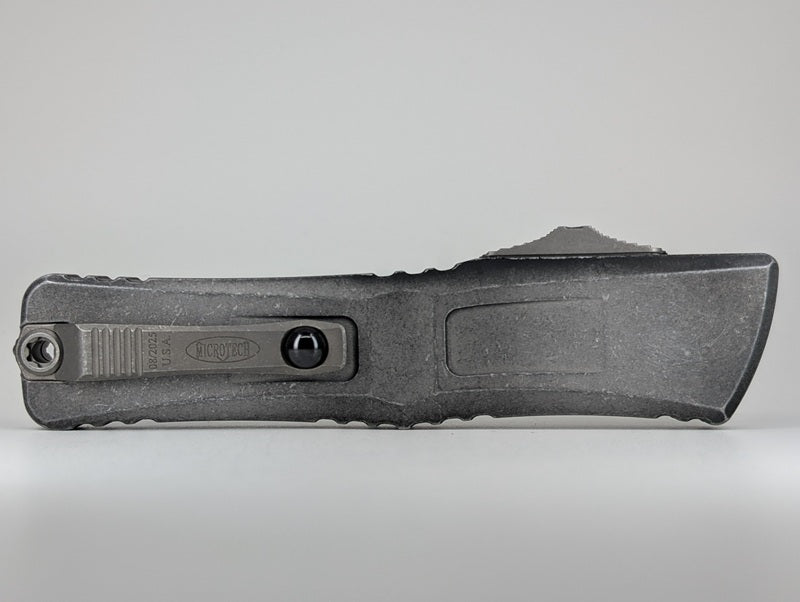 Microtech Combat Troodon Gen III Weathered Metal Apocalyptic Out the Front Knife