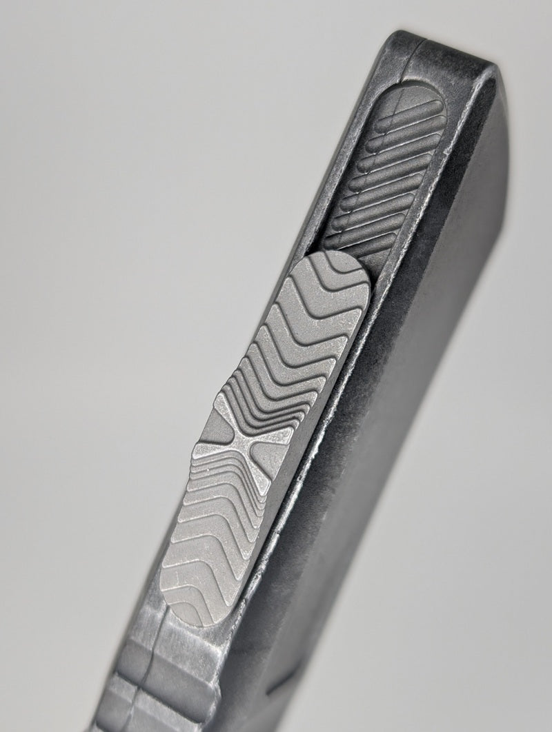Microtech Combat Troodon Gen III Weathered Metal Apocalyptic Out the Front Knife