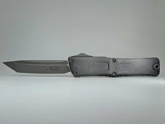 Microtech Combat Troodon Gen III Weathered Metal Apocalyptic Out the Front Knife