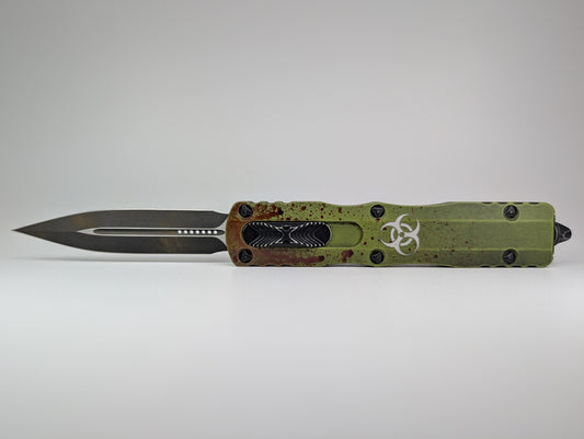 *Consignment* Dirac D/E Outbreak Signature Series Deep Engraved Out the Front Knife