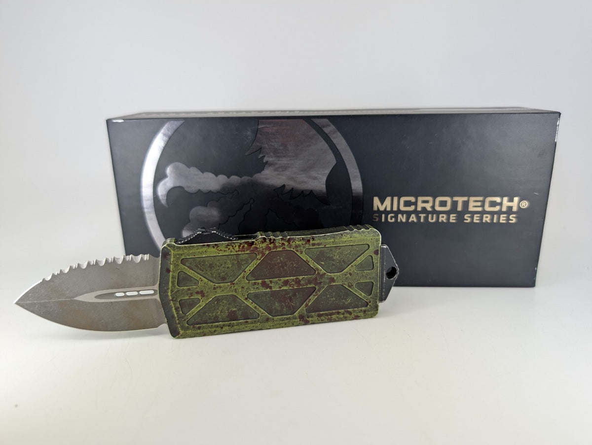 *Consignment* Microtech Exocet D/E Outbreak Full Serrated Out the Front Knife