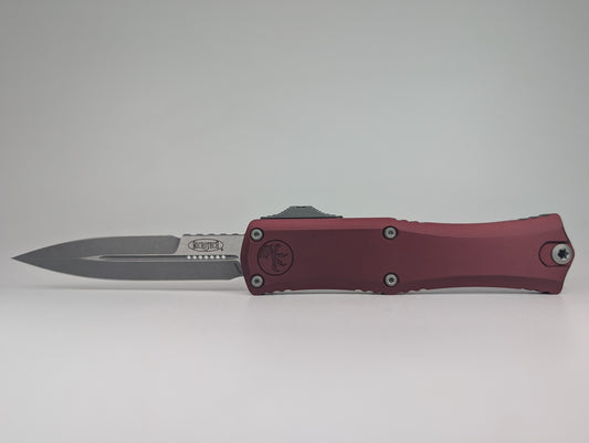 Microtech Hera II Mini Merlot Bayonet Apocalyptic Out the Front Knife