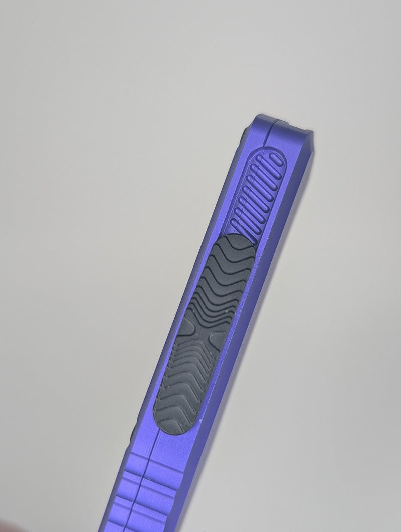 Microtech Hera II Mini Bayonet Purple DLC Out the Front Knife