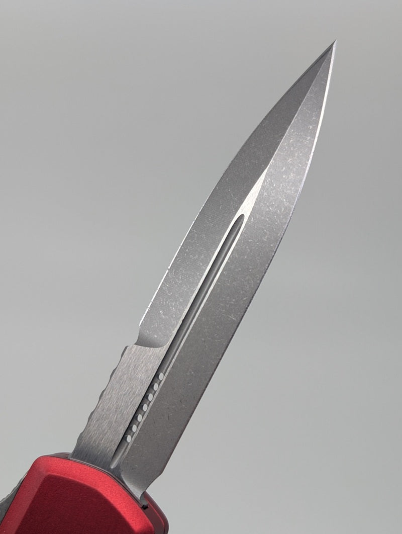 Microtech Hera II Mini Bayonet Red Apocalyptic Out the Front Knife