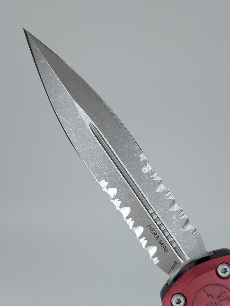 Microtech Hera II Mini D/E Merlot Apocalyptic Partial Serrated Out the Front Knife