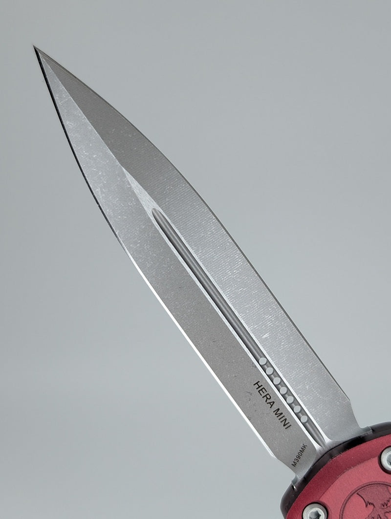 Microtech Hera II Mini D/E Merlot Apocalyptic Out the Front Knife
