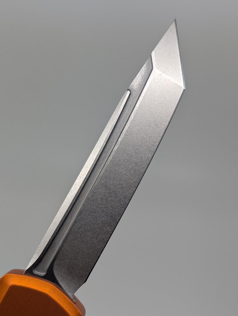 Microtech Hera II Mini Orange Tanto Stonewash Out the Front Knife